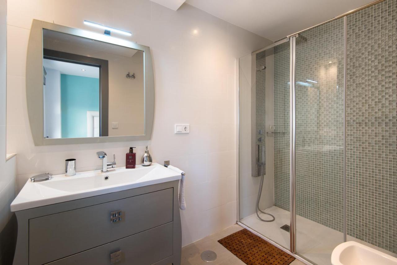 Pets Friendly Apartment, Next To The Marina And Arroyo De La Miel Benalmadena Bagian luar foto