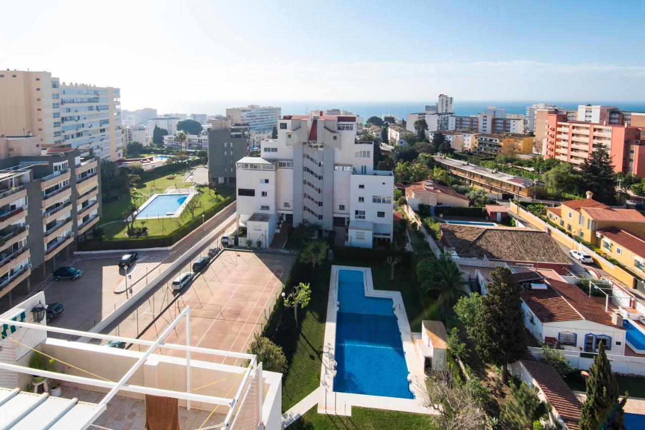 Pets Friendly Apartment, Next To The Marina And Arroyo De La Miel Benalmadena Bagian luar foto