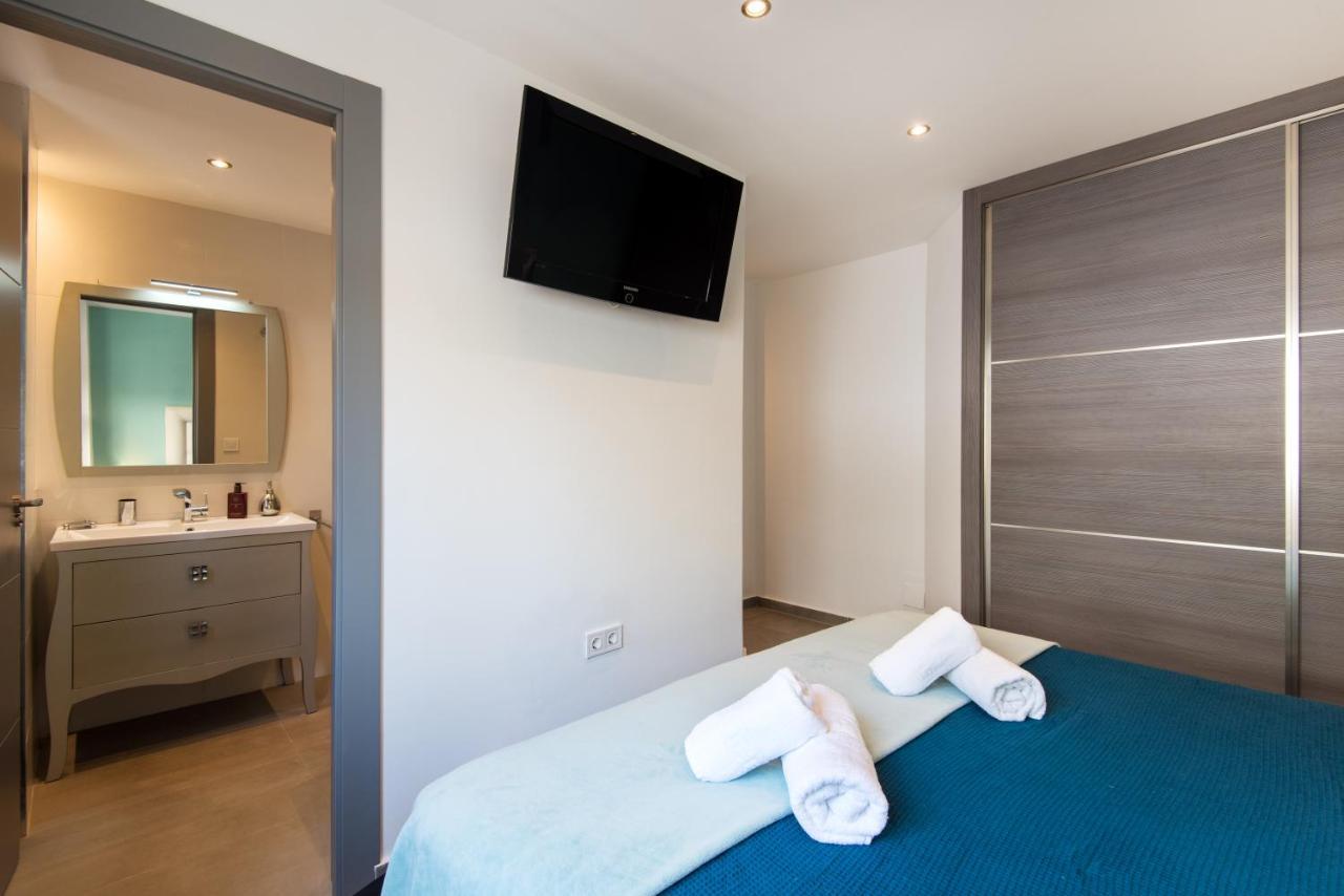 Pets Friendly Apartment, Next To The Marina And Arroyo De La Miel Benalmadena Bagian luar foto