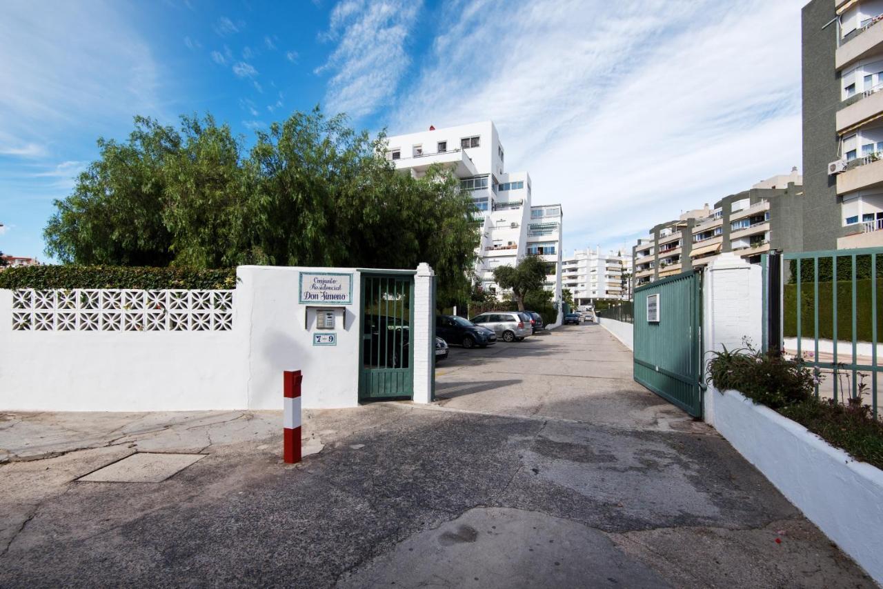 Pets Friendly Apartment, Next To The Marina And Arroyo De La Miel Benalmadena Bagian luar foto
